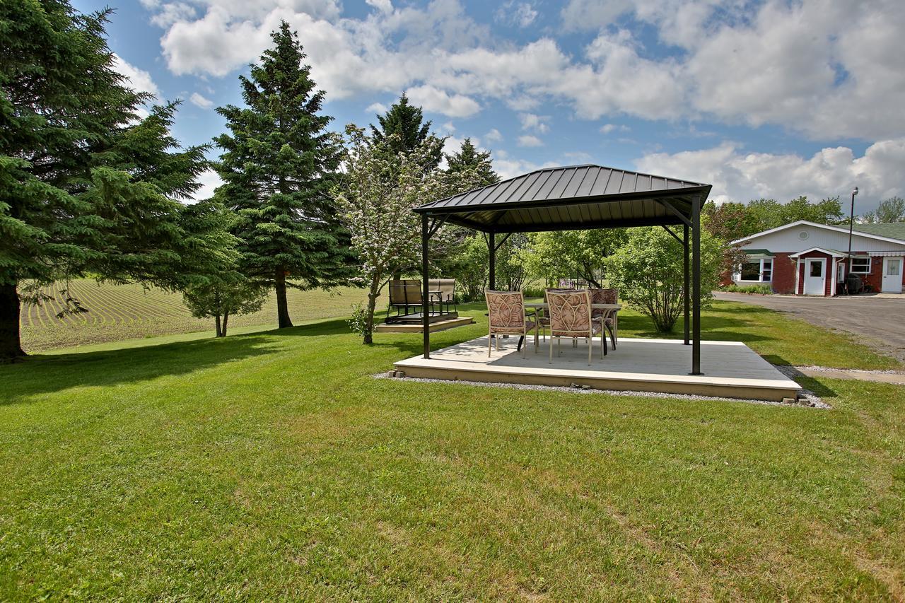 Motel Exquise Coaticook Exterior foto